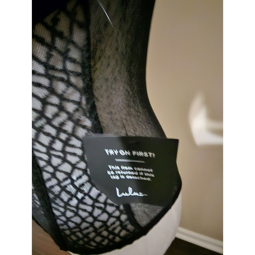 Lulus-Women's Mesh Puff Sleeve Bodysuit-Black/size Length: 21"​ Pit to pit 16 - Picture 12 of 15